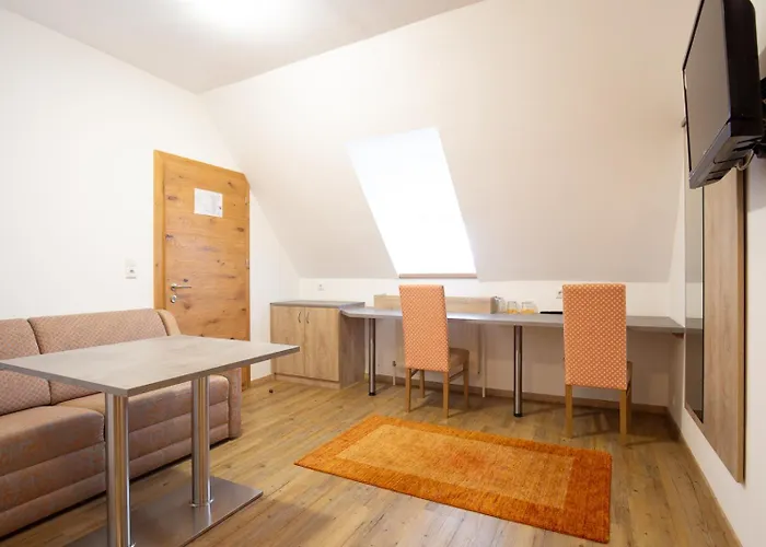 Landhotel Zellerhof*** Guest house