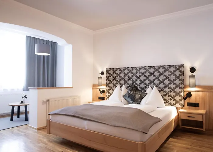 Landhotel Zellerhof*** Guest house