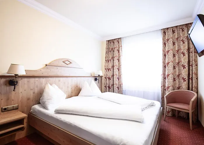 Zellerhof בית הארחה